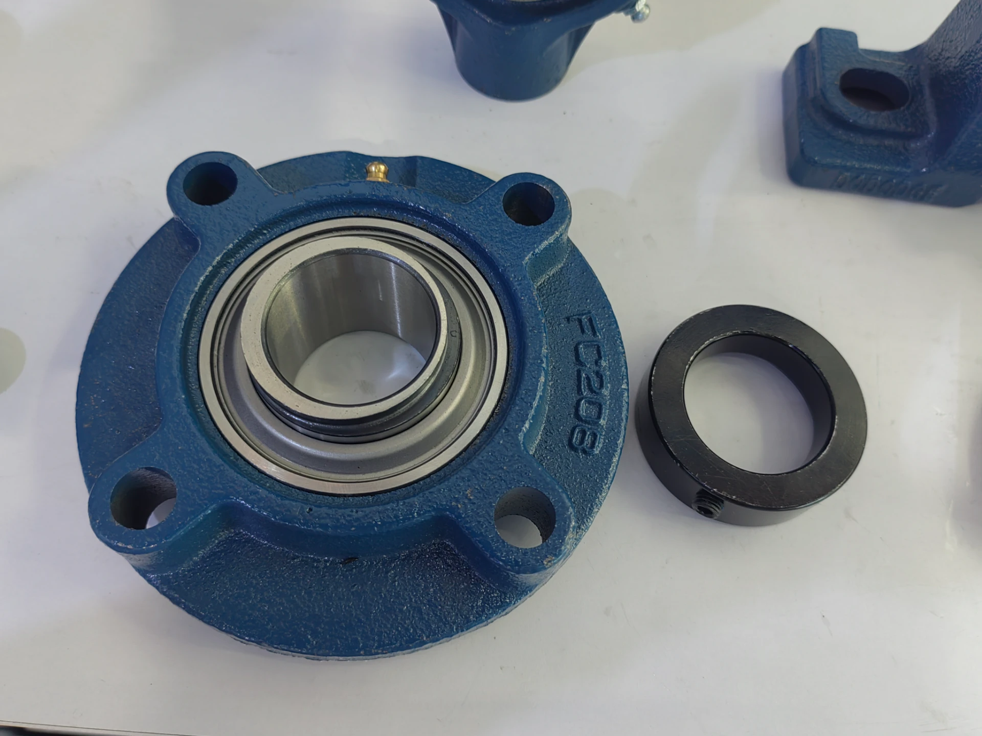 Teach You How To Correctly Choose Spherical Roller Bearings
